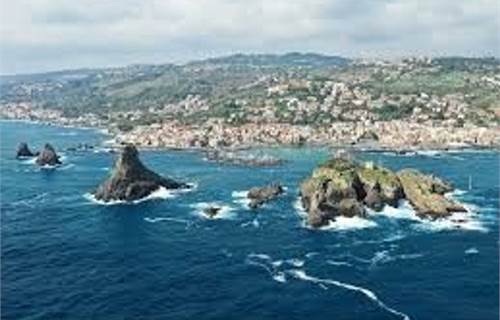 Terreno edificabile In Vendita a Aci Castello